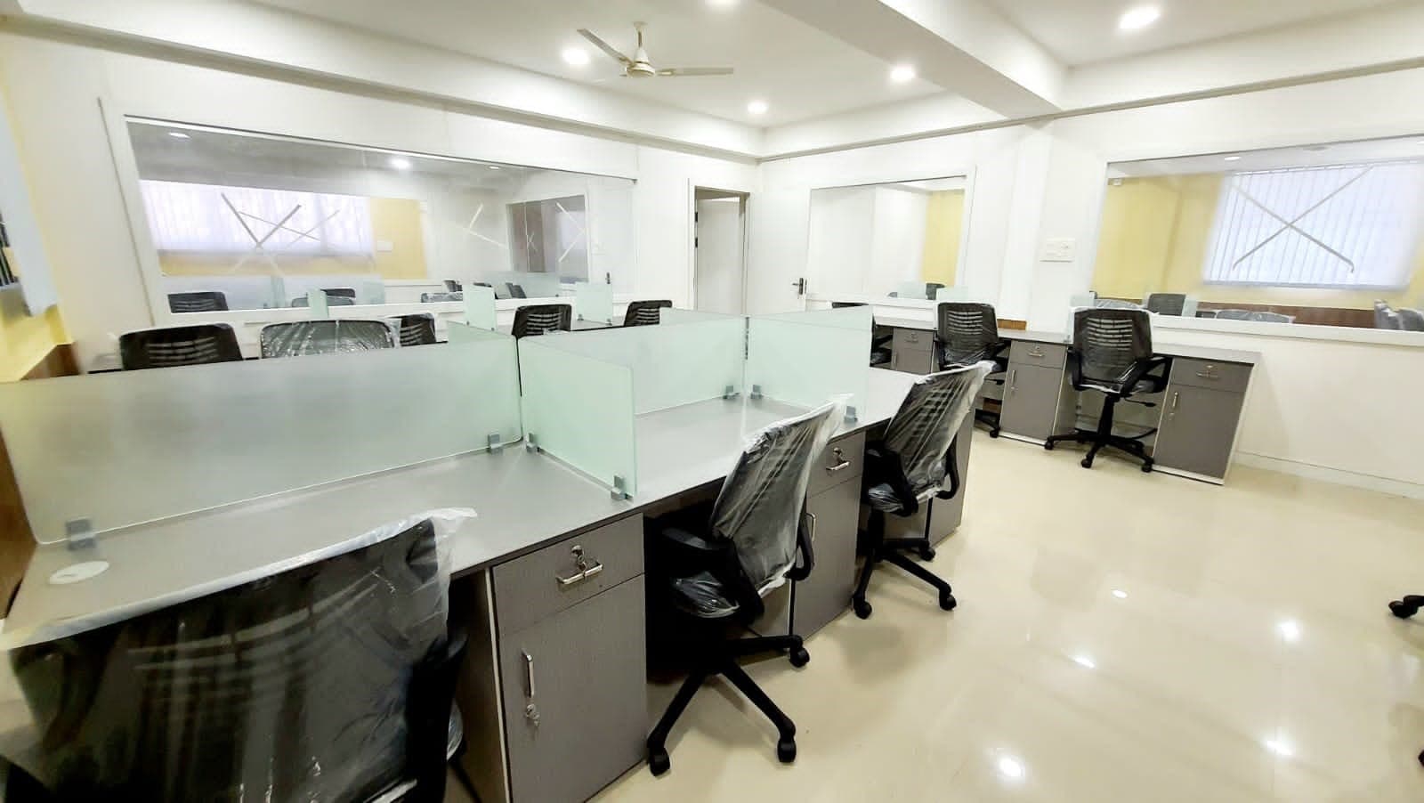 KUBZ OFFICE SPACES - Image 4