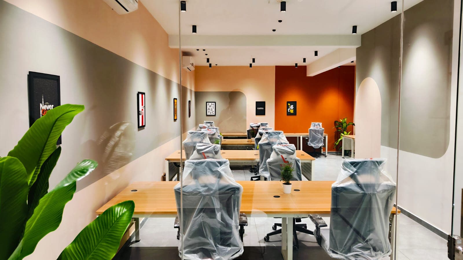 Calm Workspaces - Image 3